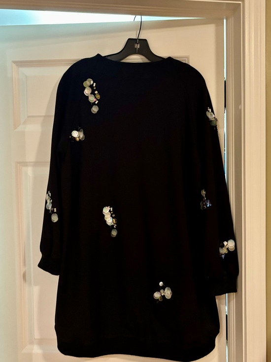 Cynthia Rowley Tops - Cynthia Rowley long Black Top with Teal Logo Tag, excellent conditions